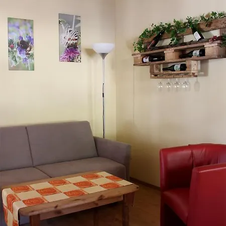 Daire Weingut -1869- Brunnenhof