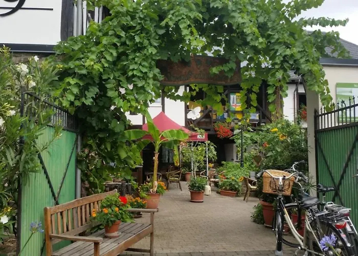 Weingut -1869- Brunnenhof *